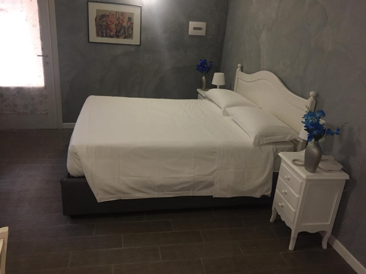 Domizia Top Floor Guest House 로마 외부 사진