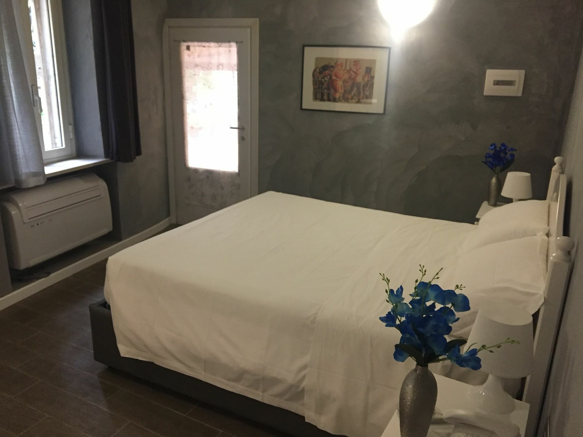 Domizia Top Floor Guest House 로마 외부 사진